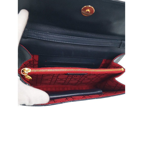 Christian Dior Cannage Shoulder Bag Leather - Picture 3 of 8